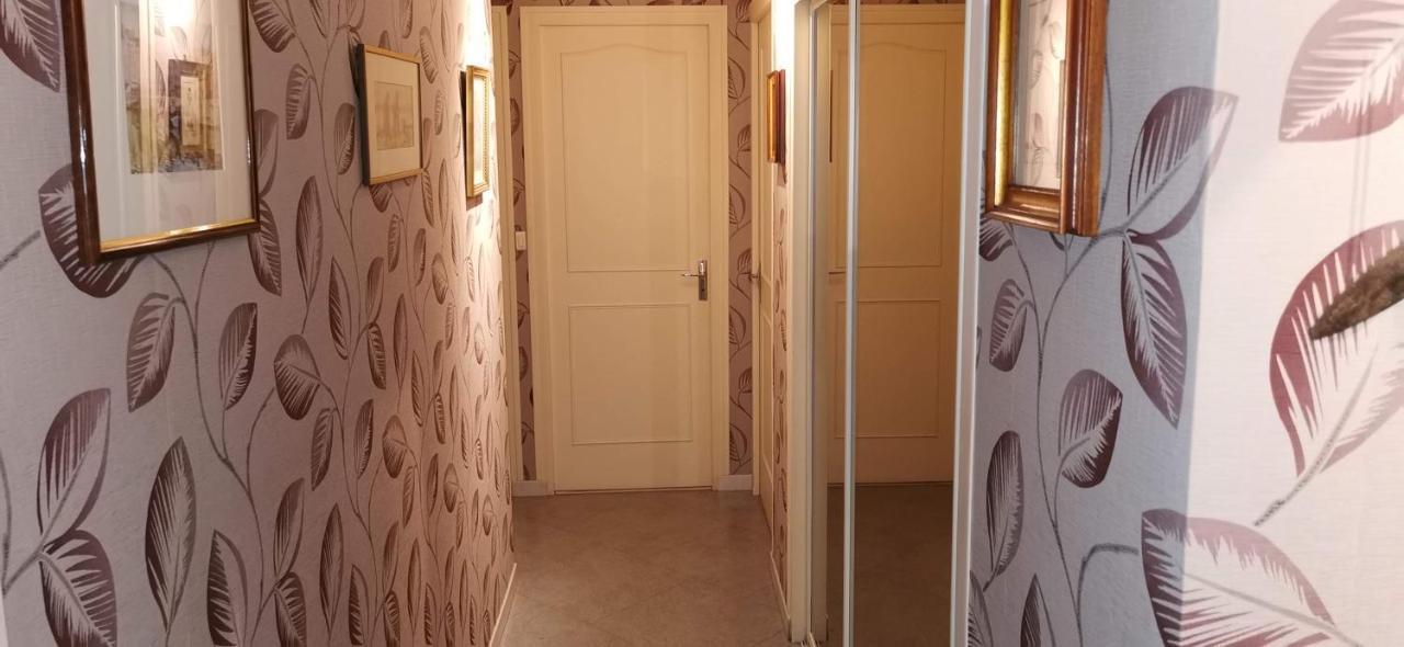 Logement Hyper Centre Champagnole Eksteriør bilde